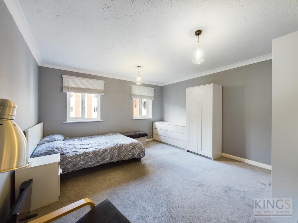 Walsingham Close, Hatfield, AL10 photo 4