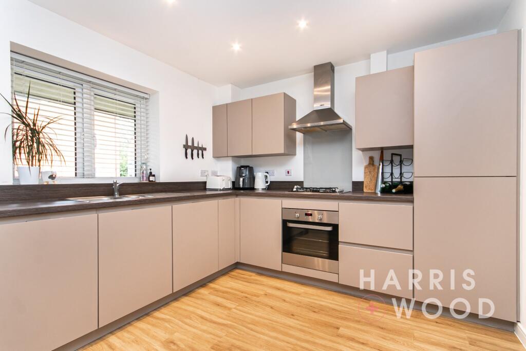 Whitmore Drive, Colchester, Essex, CO4 photo 2