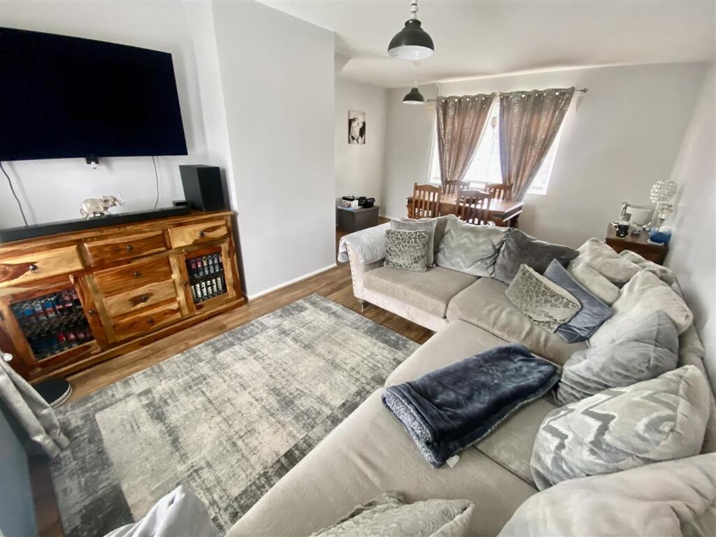 Main image of property: Dulverton Avenue, Swindon