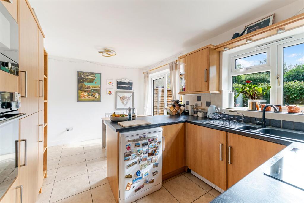 Brunel Road, Nailsea photo 3