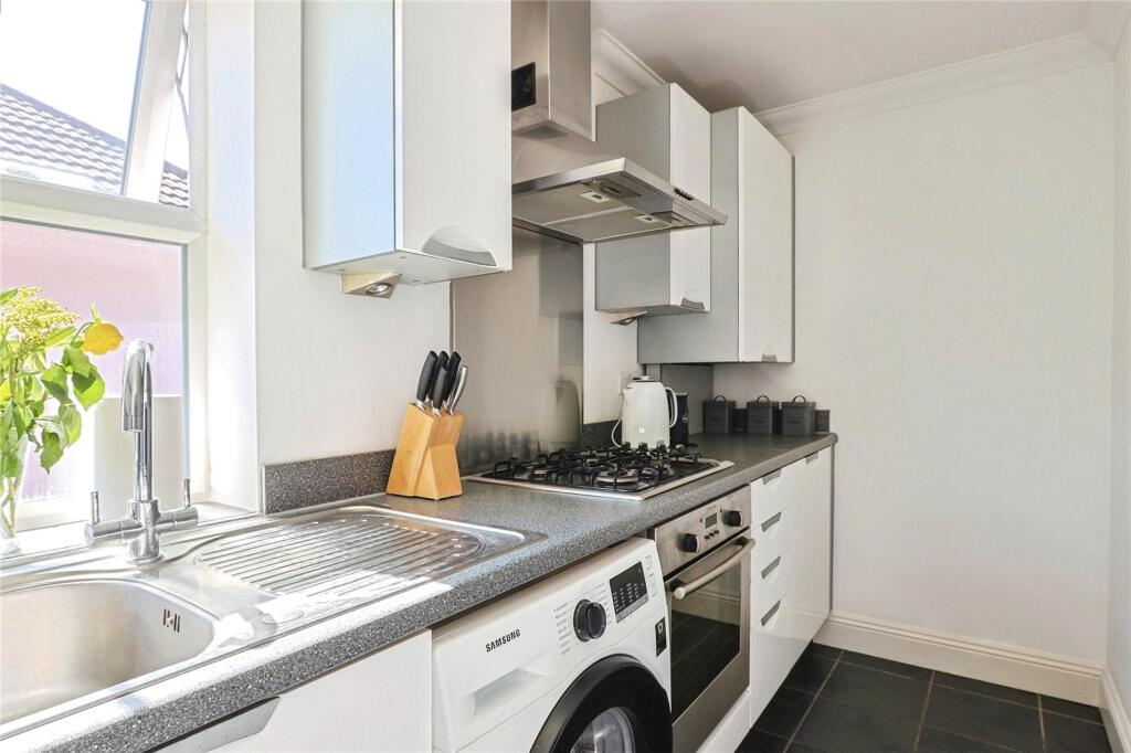 Apartment in Bournemouth - View 5