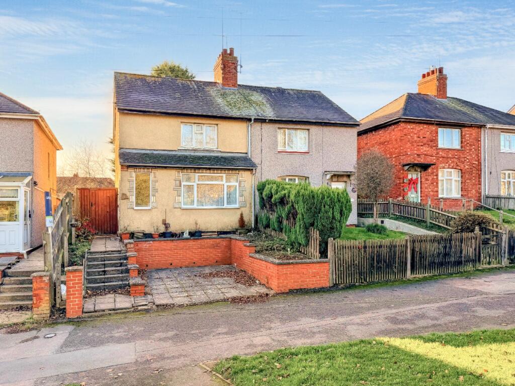 Main image of property: Braunston Road, Daventry,  NN11 9BY