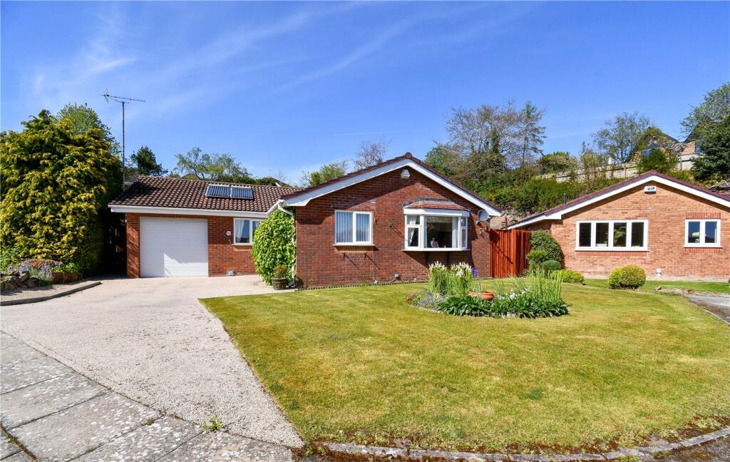 3-bed house on Laurelbanks, Heswall, Wirral, £475,000