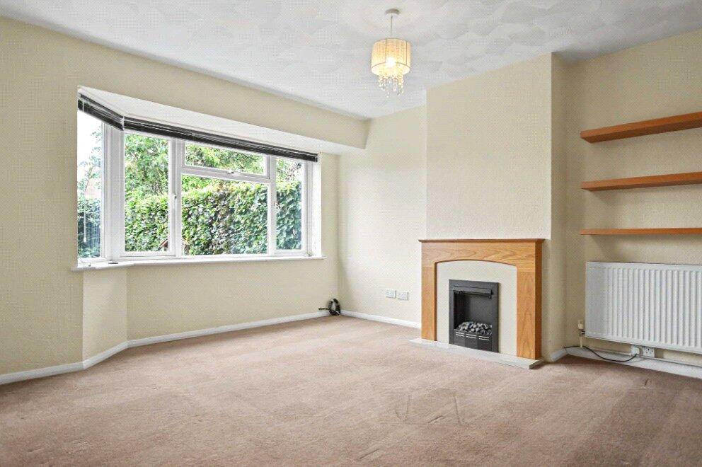 Talbot Road, Farnham, Surrey, GU9 - View 2