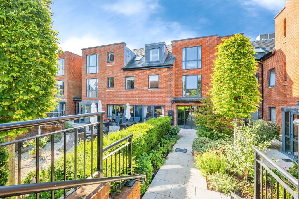 Main image of property: St. Margarets Way, Midhurst, West Sussex, GU29