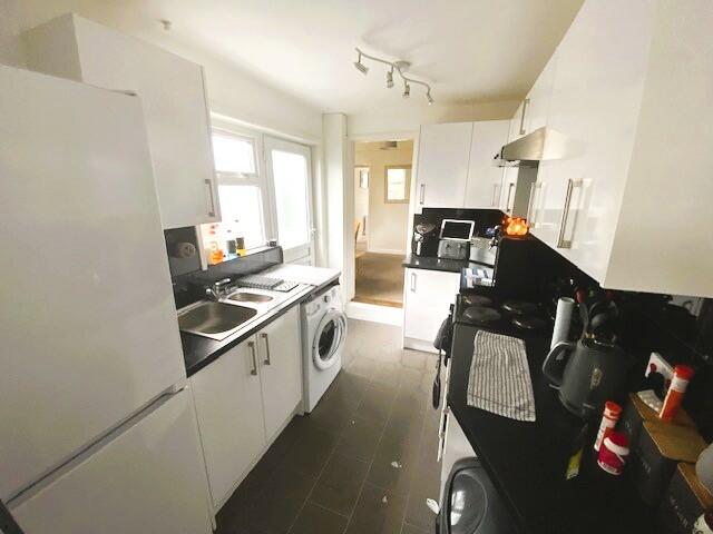 Levington Road, Felixstowe, IP11 photo 5