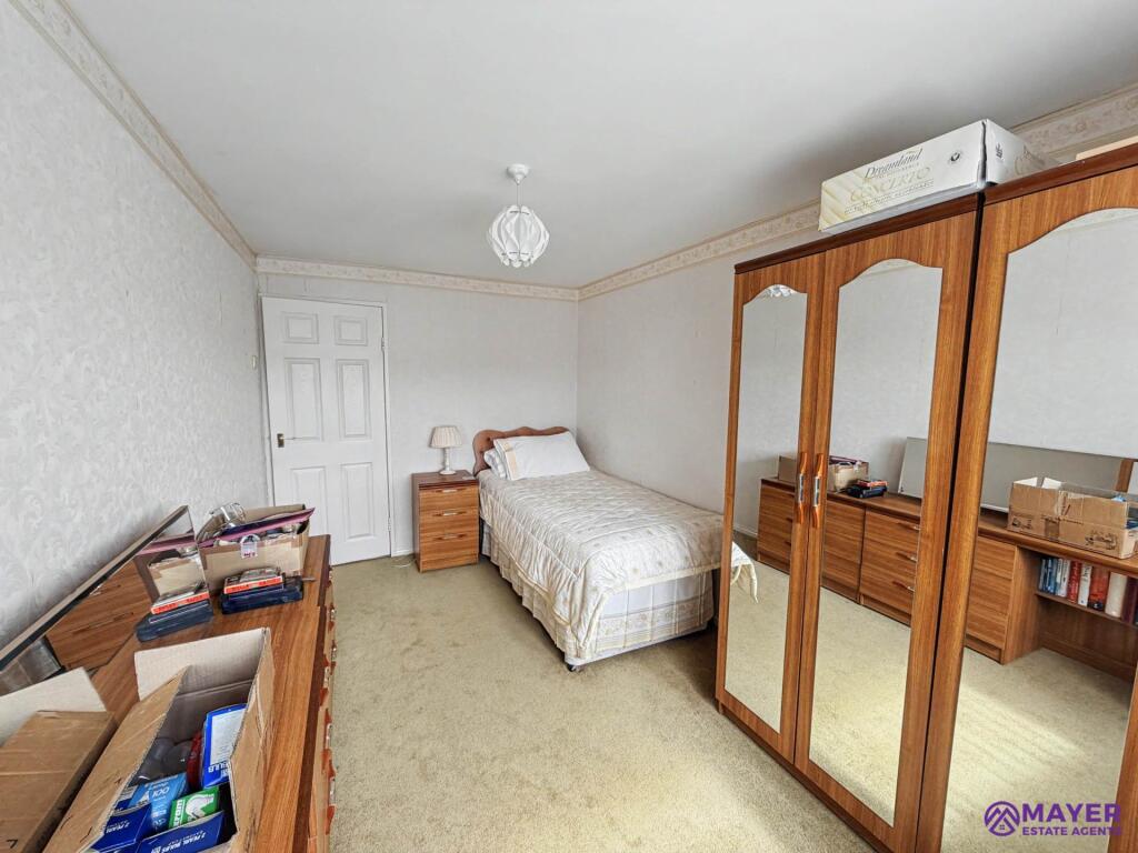 House in Plymouth - View 5