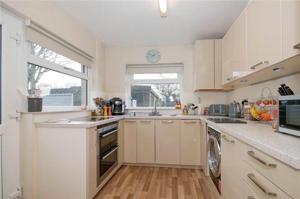 Additional image 4 of Willow Avenue, Bradford, West Yorkshire, BD2