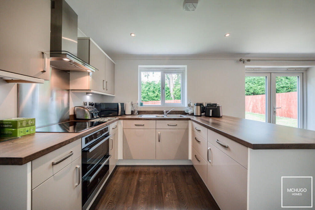 House in Birmingham, World's End - View 4