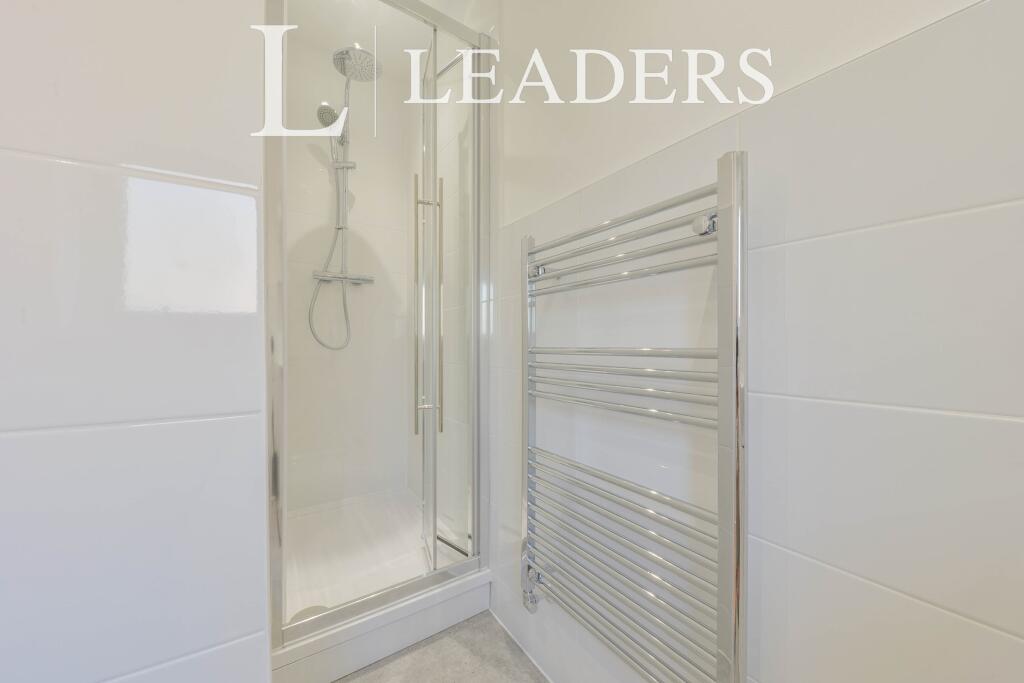 Additional image 5 of Holywell Hill, AL1