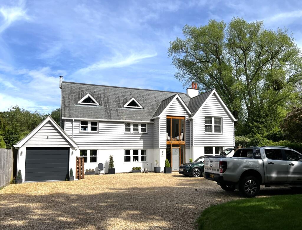 Main image of property: Lower Pennington Lane, Pennington, Lymington, Hampshire, SO41