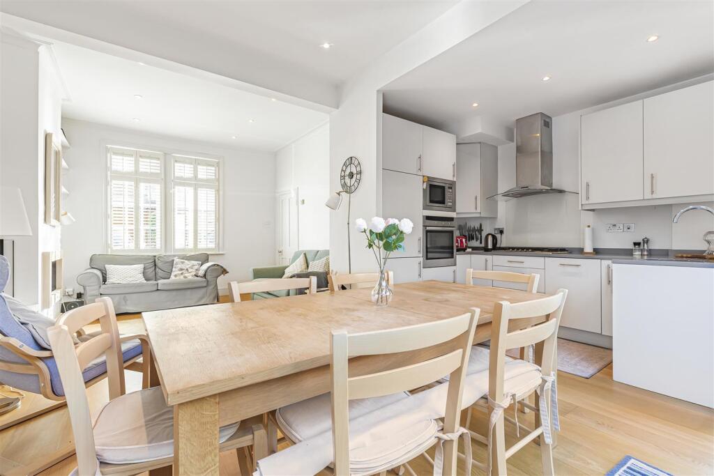 Rock Avenue, East Sheen, SW14 photo 3