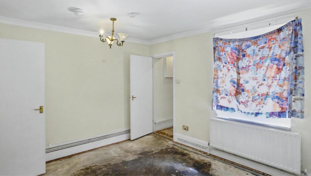 Apartment in London - View 2