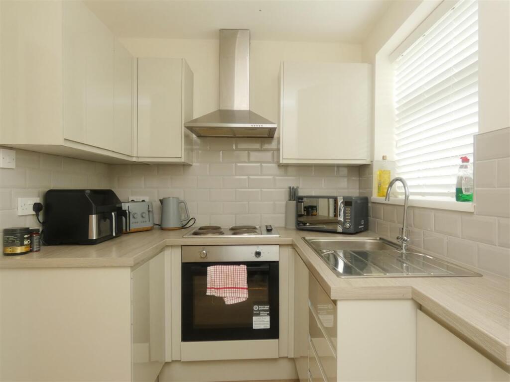 Woolfall Heath Avenue, Huyton, Liverpool – pohled 6