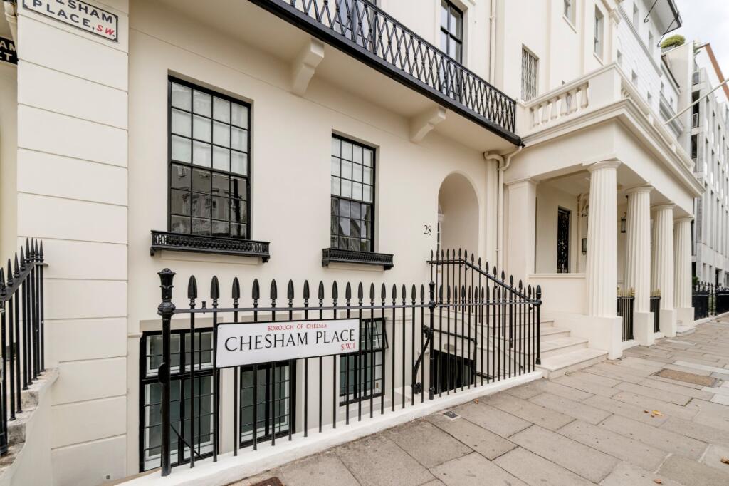 Apartment in London - View 3