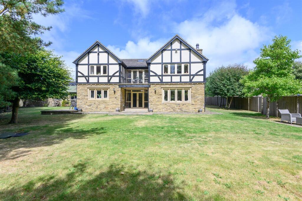 Main image of property: Clouds Fern, Park Lane, Queensbury, Bradford, BD13 1QH