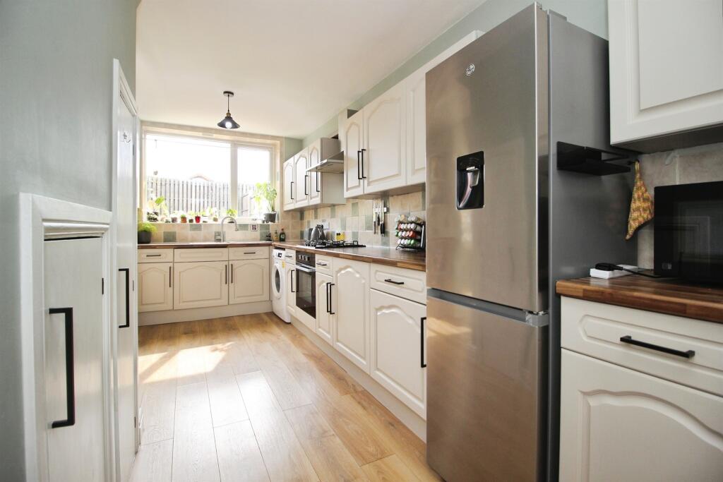 House in Leeds, West Yorkshire - More