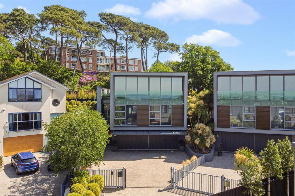 Partridge Walk, Lilliput