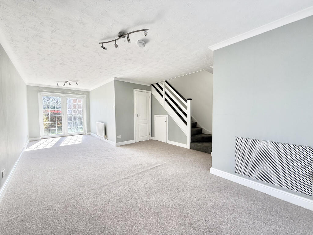 House in Ferndown - View 2