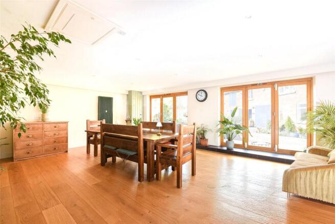 Family/Dining Room