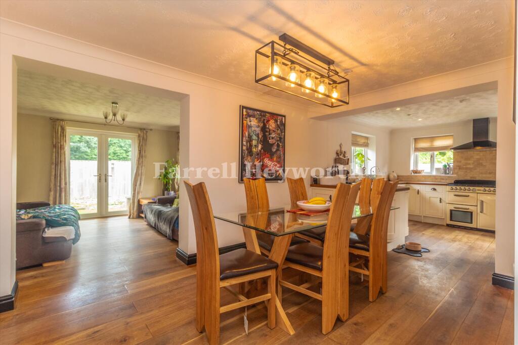 Fieldside Close, Lostock Hall, Preston photo 2