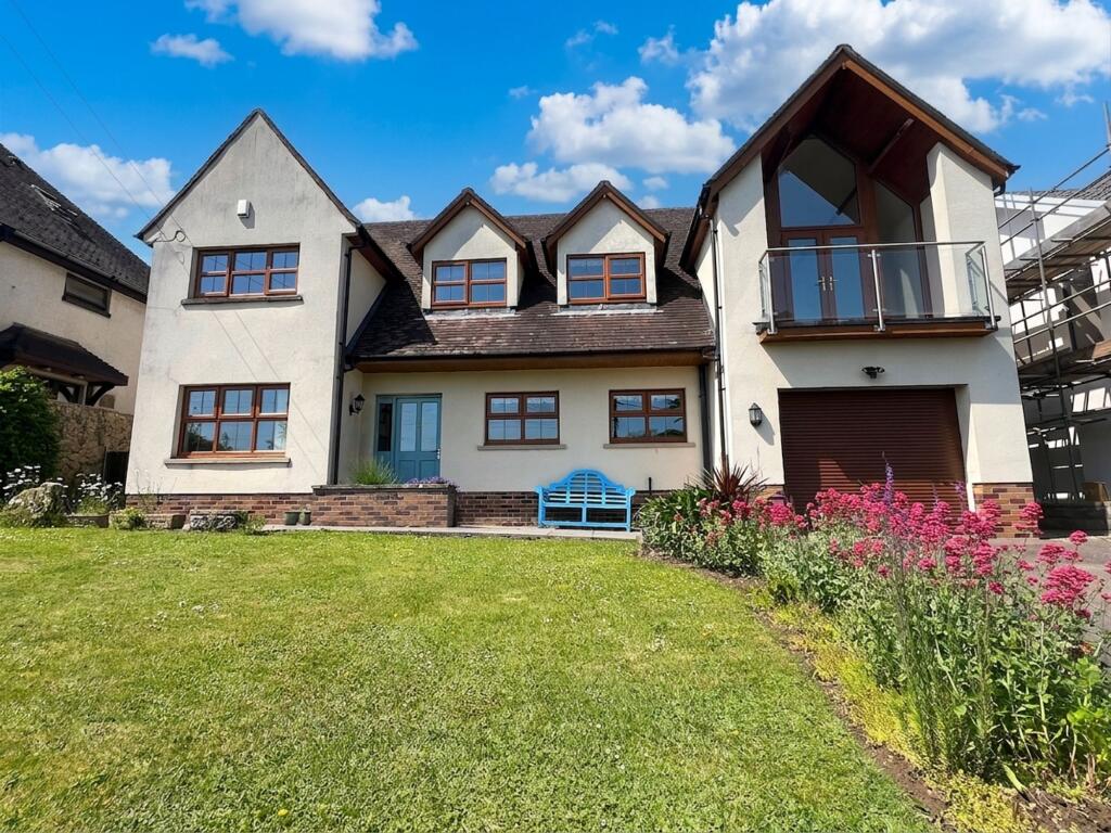 Main image of property: Fairways, 8 Tyla Rhosyr, Cowbridge, The Vale of Glamorgan, CF71 7AU