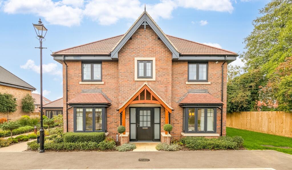 Main image of property: Russell Road, Toddington, LU5