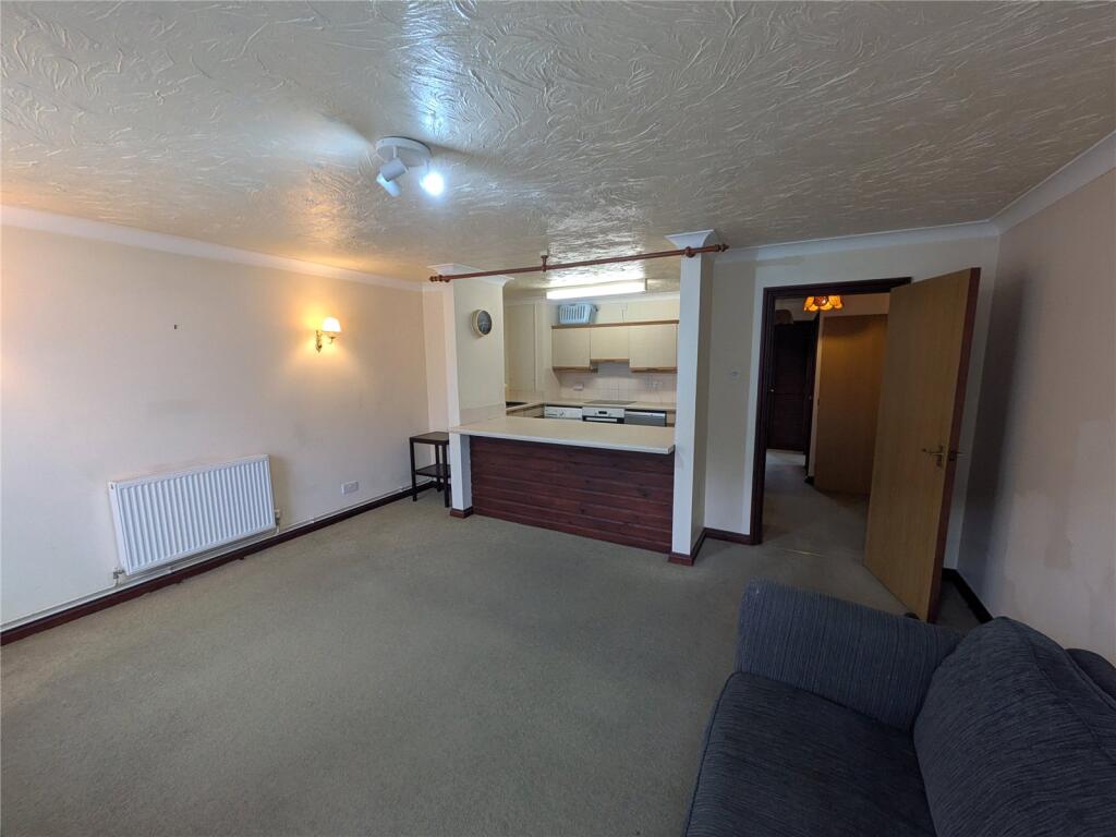 Runton House Close, West Runton, Cromer, Norfolk, NR27 photo 4