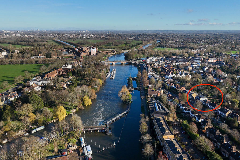 Main image of property: Hurst Road, East Molesey
