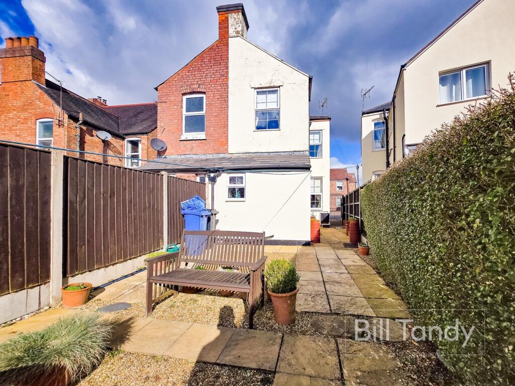 Ivanhoe Road, Lichfield, WS14 photo 2