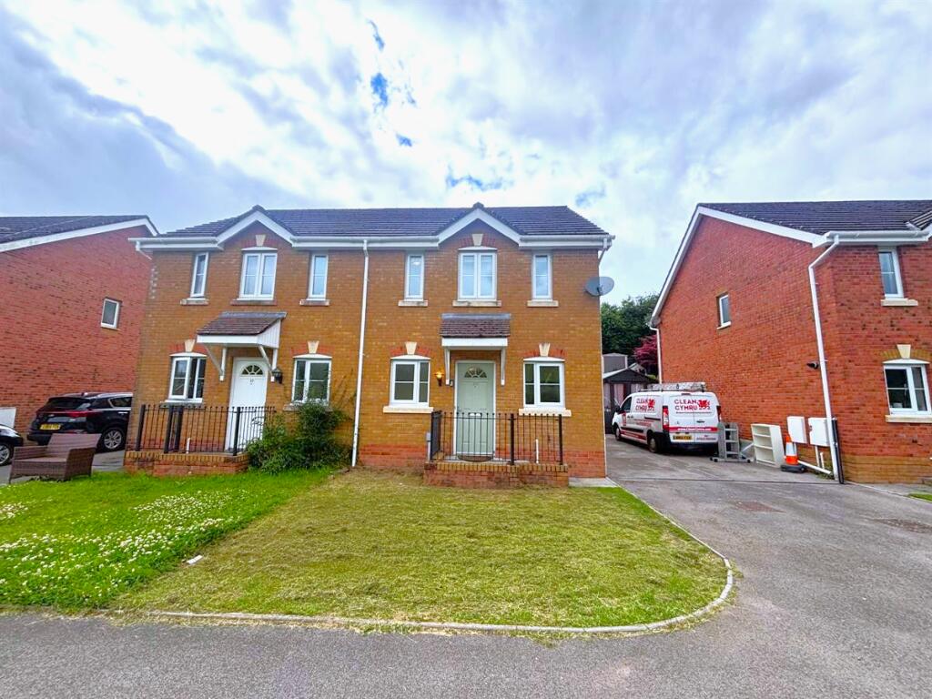 Main image of property: Cwrt Pant Yr Awel, Lewistown, Bridgend