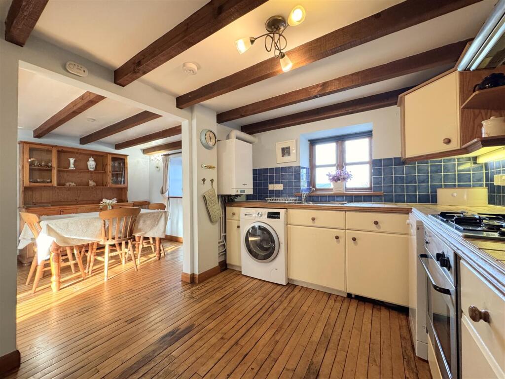 House in St Columb Major, Cornwall - View 5