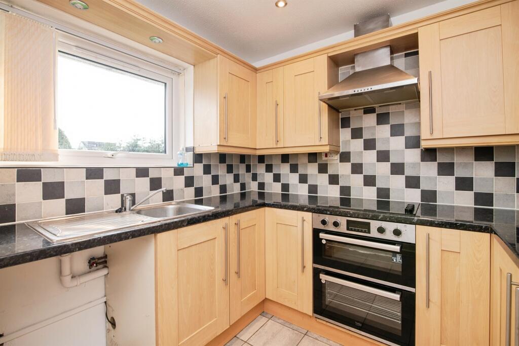 Additional image 7 of Warwick Close, Oldbury