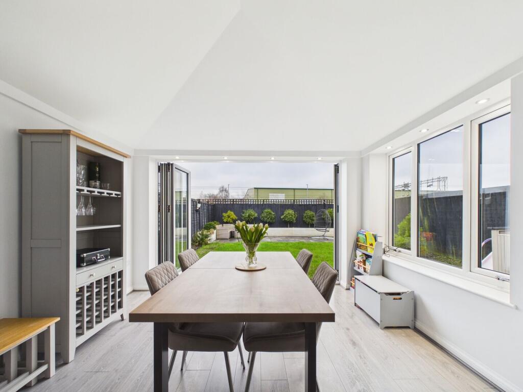 House in Wolverhampton, Low Hill - View 3