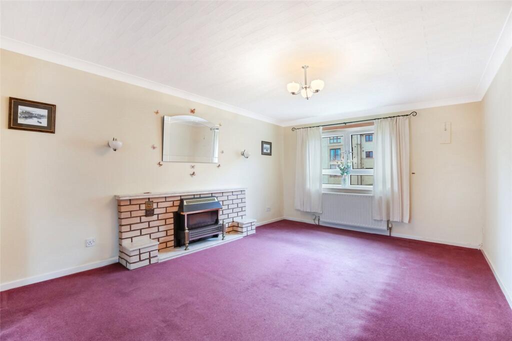 Apartment in Paisley - View 2