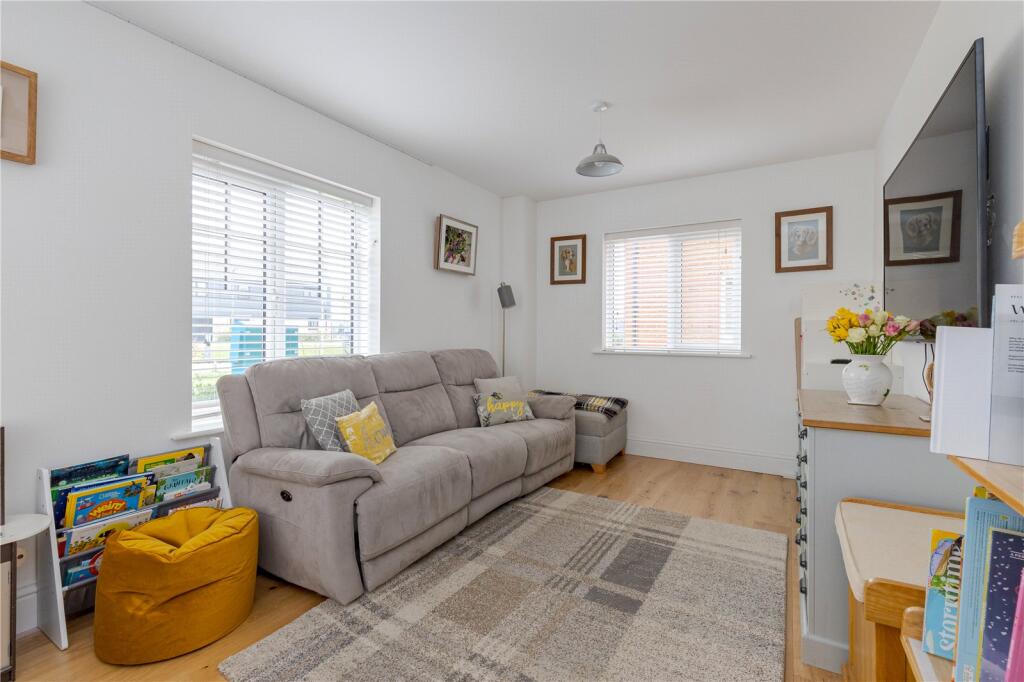 House in Waverley, Cranleigh - View 2