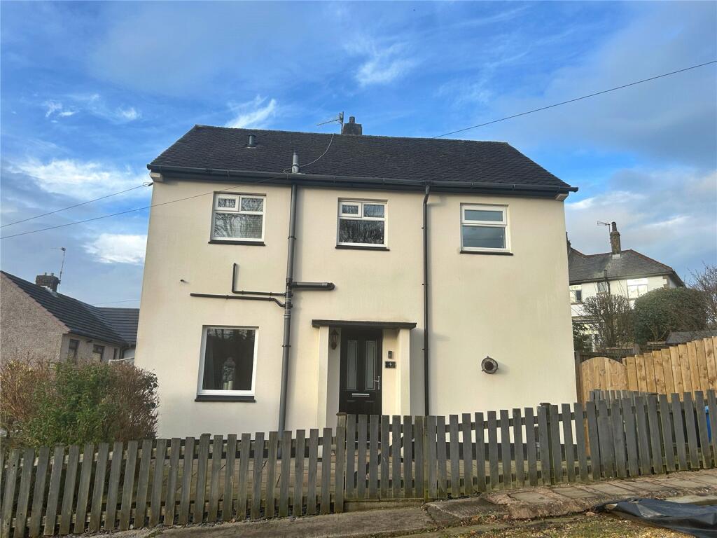 Main image of property: Lea Bank, Rawtenstall, Rossendale, BB4