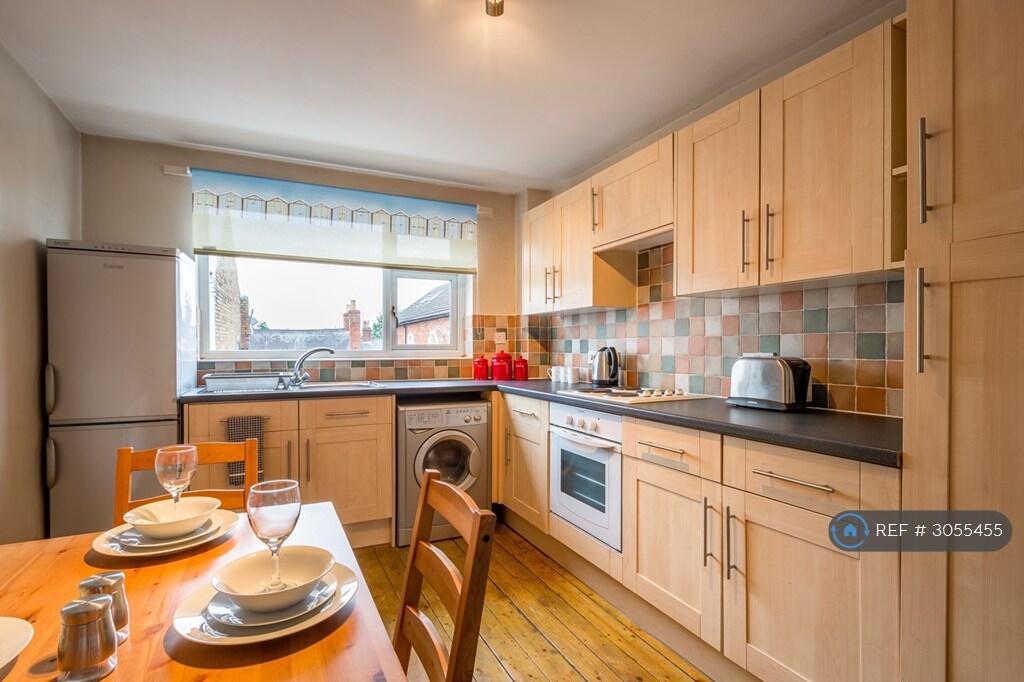 Apartment in Leighton Buzzard, Leighton-Linslade - More