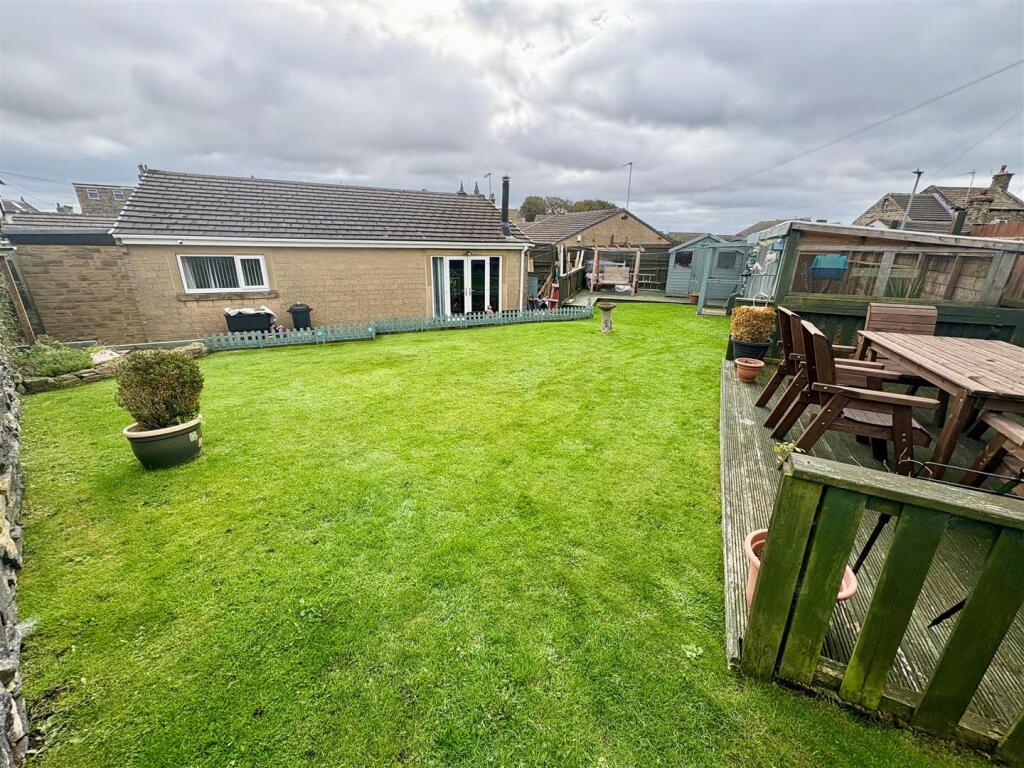 Additional image 9 of Elliot Court, Queensbury