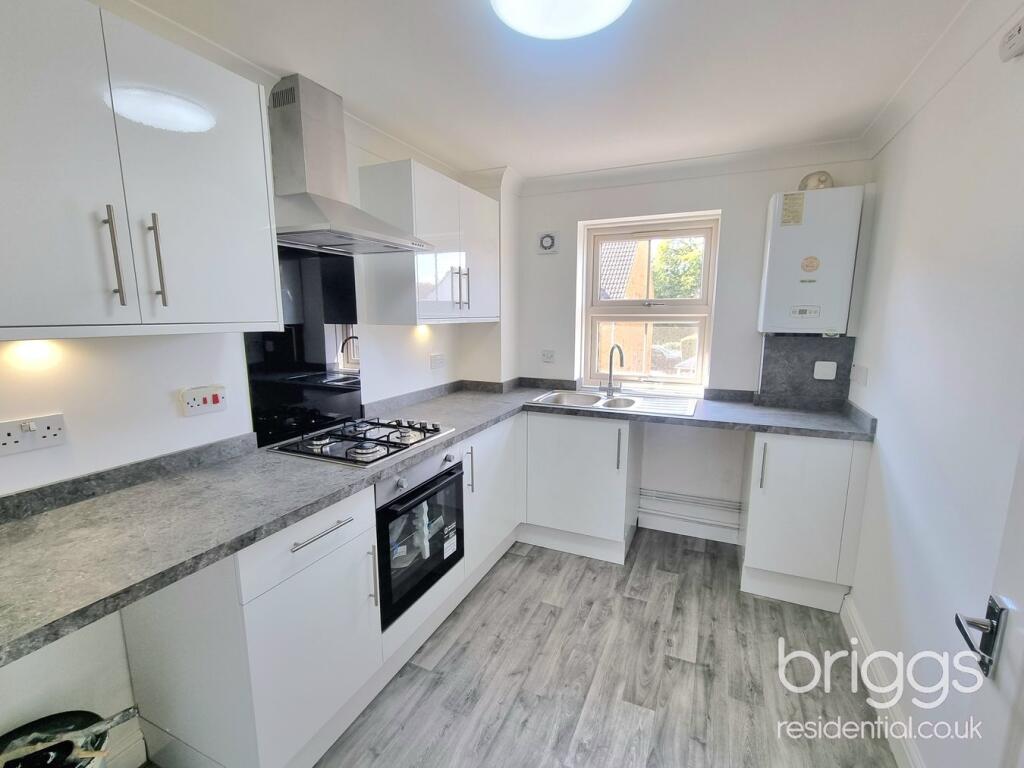 Apartment in Market Deeping, Market Place - View 2