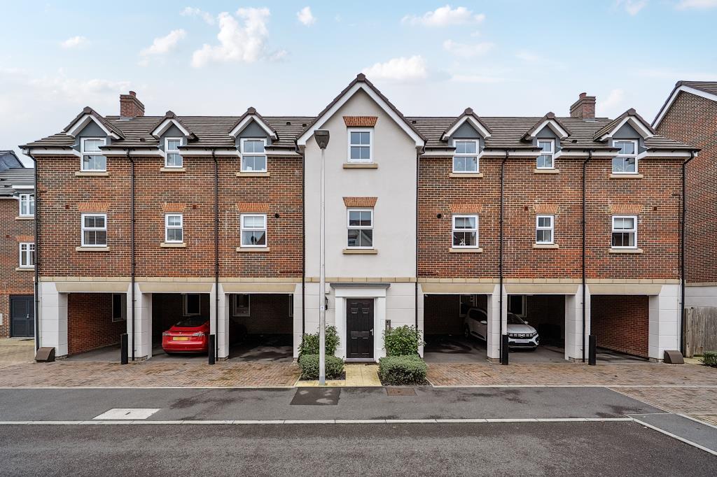 Main image of property: Newbury, Berkshire, RG14