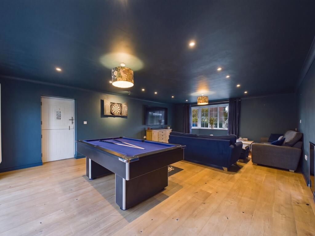 House in York - View 5