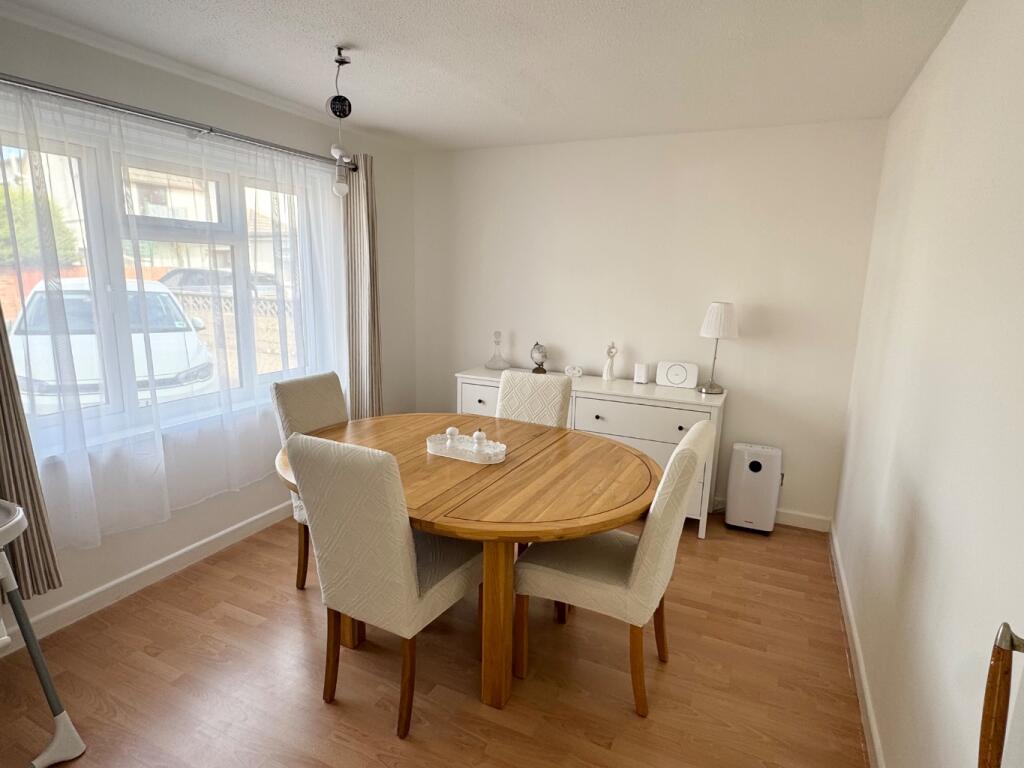 House in New Forest, Fawley - More