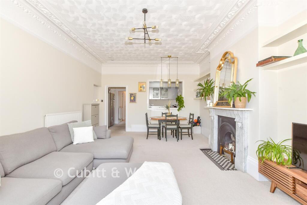 Apartment in Portsmouth - View 5