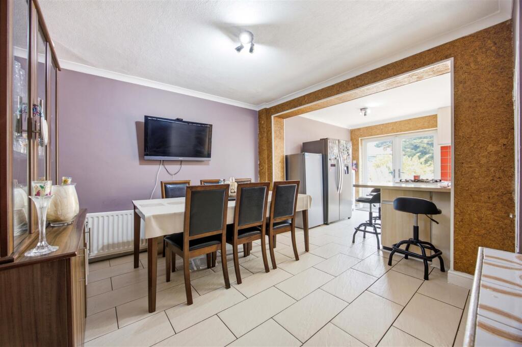 House in London - View 4