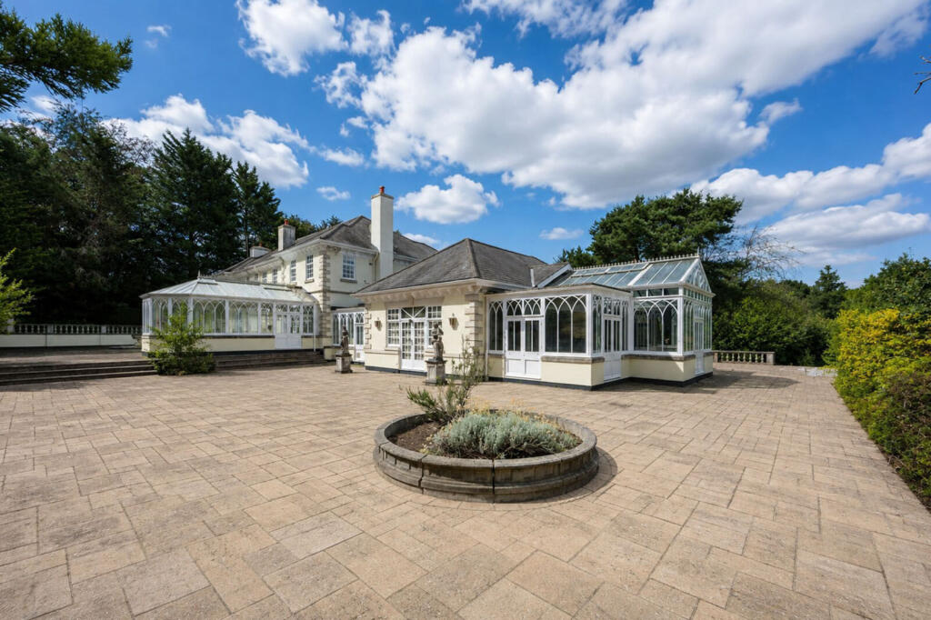 Property photo 11