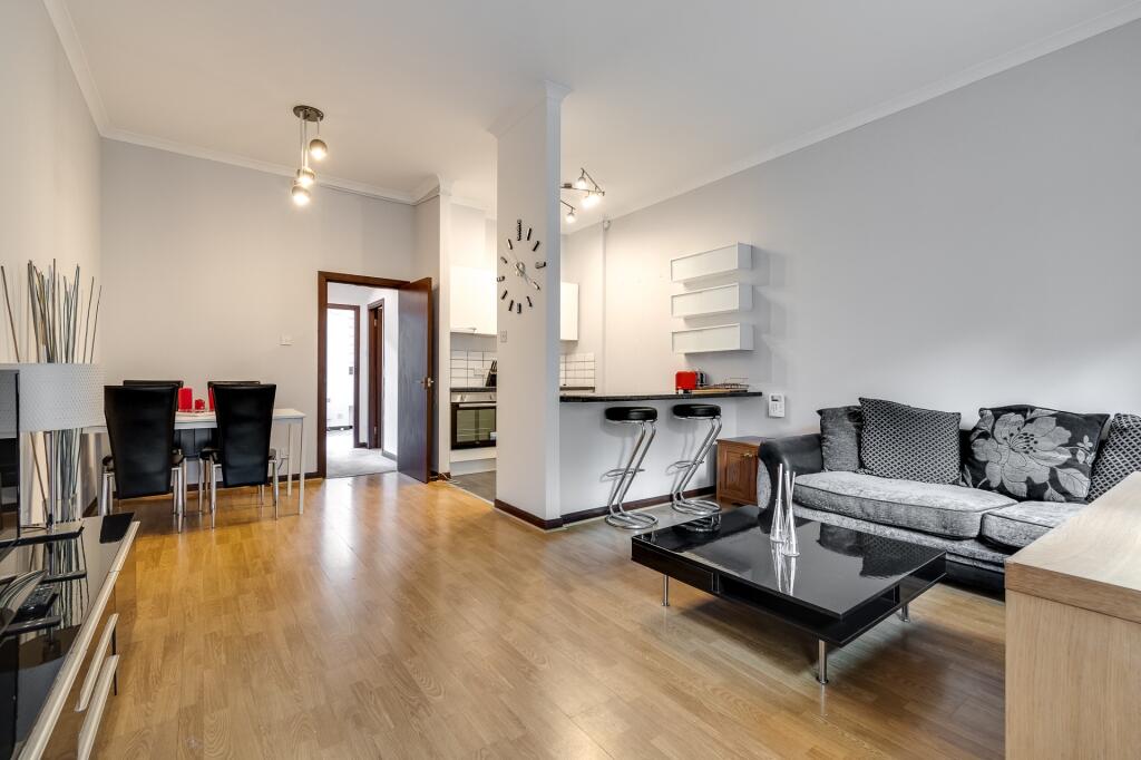 Apartment in Glasgow, Laurieston, Merchant City - View 2