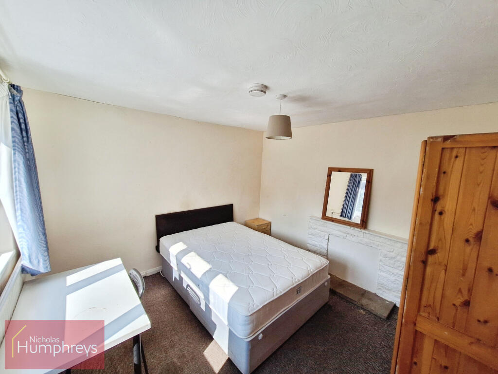House in St Albans - View 5