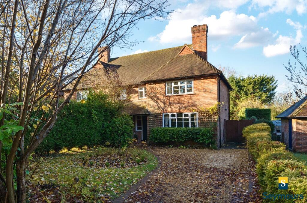 3-bed semi-detached on Guildford Road, Cranleigh, Surrey, GU6, £575,000
