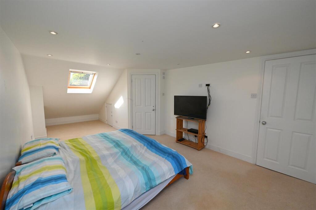 Additional image 11 of Wentworth Road, Harborne, Birmingham, B17